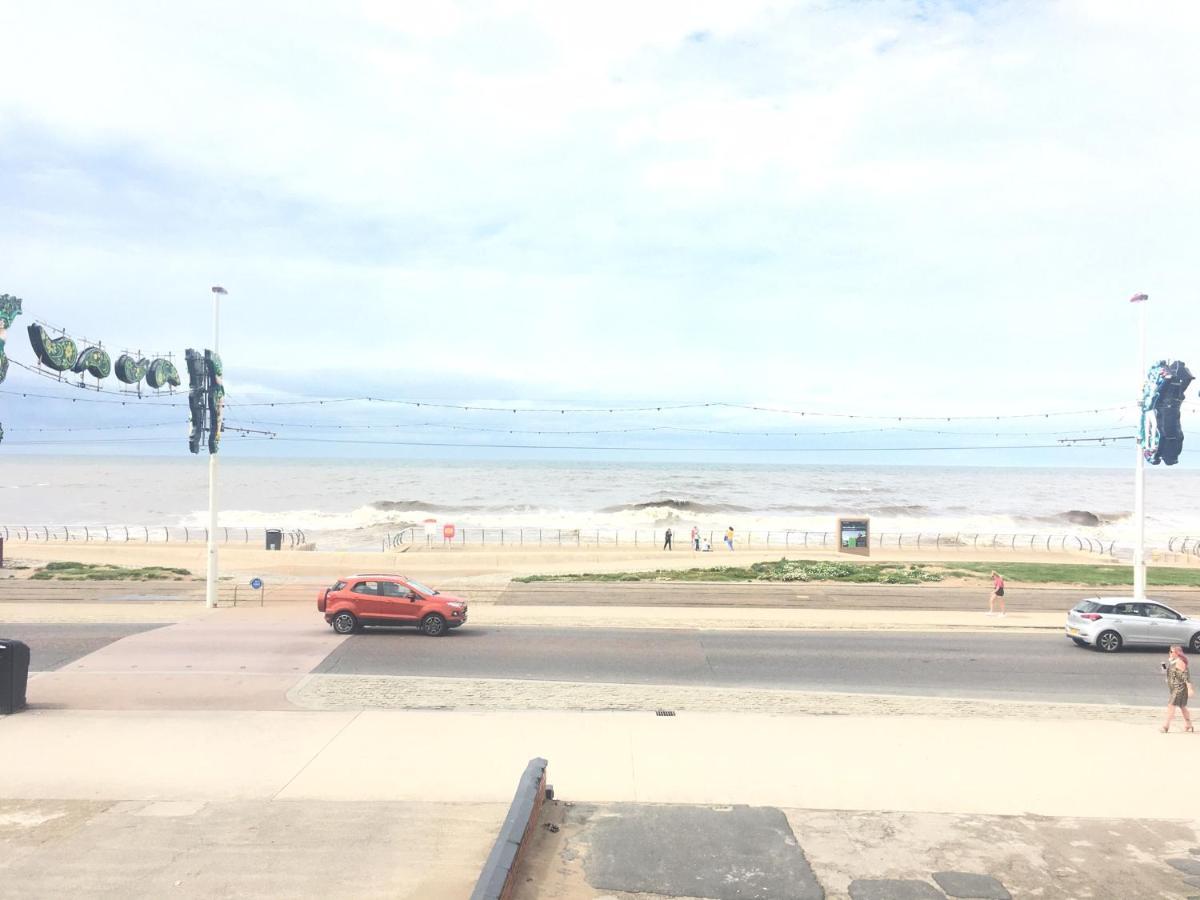Sunny Days Hotel Blackpool Eksteriør billede