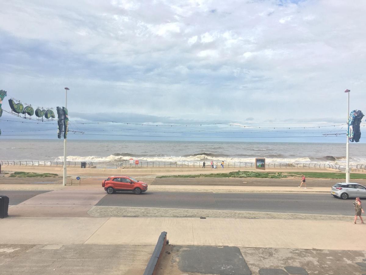 Sunny Days Hotel Blackpool Eksteriør billede