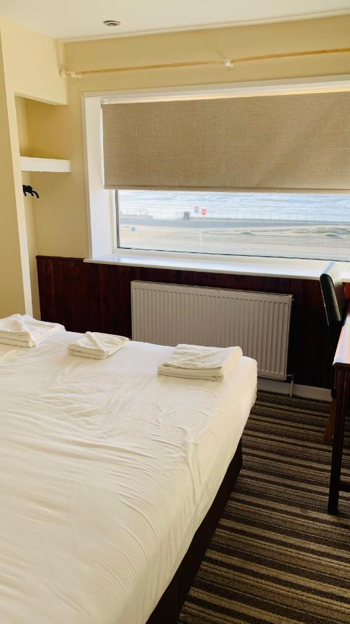 Sunny Days Hotel Blackpool Eksteriør billede